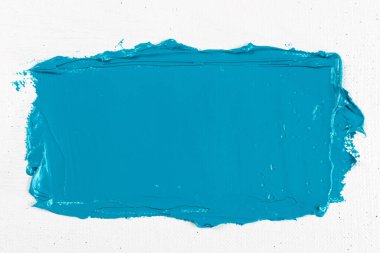 Geniş gökyüzü mavi boya beyaz kaba bir dokuma sanatsal gazlı bez yakın plan, tonlama, serbest alan 