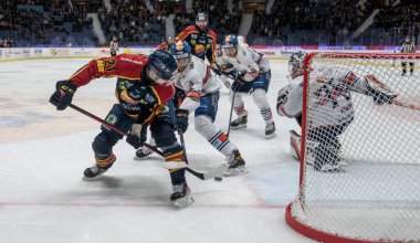 Ishockey, SHL, Djurgarden - Vaxjo Stockholm 'de hovet, İsveç 20220217