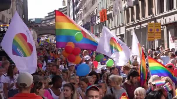 Group People Celebrating Pride Stockholm Sweden August 2022 High Quality — Stock Video