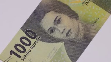 Endonezya Rupisi yakın çekim.