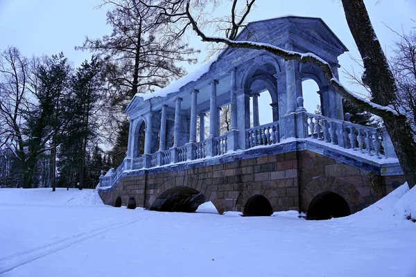 Мраморный Мост Зимой Екатерининском Парке Царском Селе — стоковое фото
