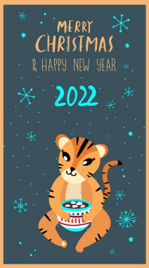 Noel, Yeni Yıl Kutlama Kartı. Tatlı Çizgi Film Kaplanı Sıcak Çikolata İçiyor, Şekerlemeli Kakao. Bayram Koyu 2022 Sembolü. Bayram Kış Atmosferi.