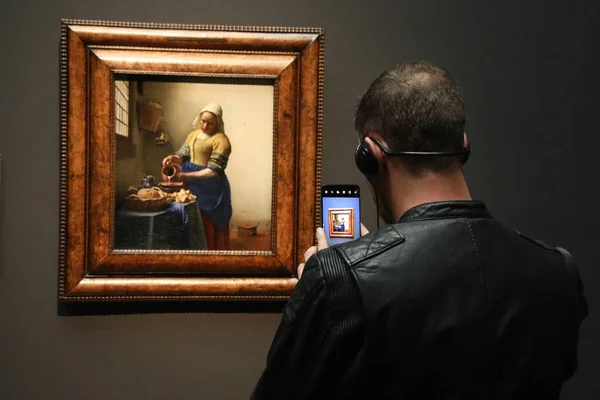 Amsterdam Olanda Octombrie 2021 Doamna Lapte Vermeer Rijksmuseum Din Amsterdam — Fotografie, imagine de stoc