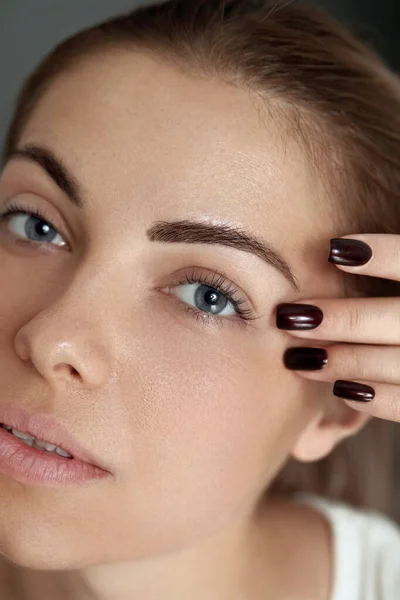 Schoonheid Make Vrouw Gezicht Met Mooie Ogen Wenkbrauwen Make Lange — Stockfoto