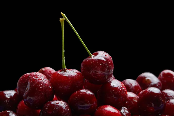 Cherries Bowl Black Background Covered Fine Water Splashes Fresh Cherry — стоковое фото