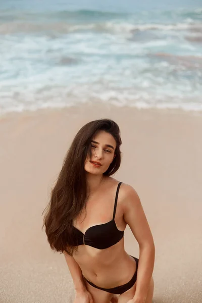 Portrait Pretty Beautiful Fashion Woman Black Bikini Posing Summer Sea — Stock Photo, Image