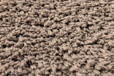 Gri kadife yumuşak banyo paspası dokusu. Banyo aksesuarları. Kapat..