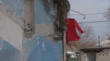 Bombalamadan sonra yıkılan binalar, yakın plan..