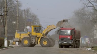 Ukrayna şehirlerindeki bombalamaların sonuçları.