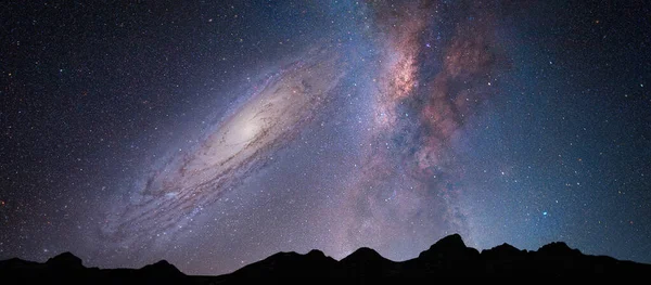 Landschaft Mit Milchstraßengalaxie Über Dem Berg Nachthimmel Mit Sternen Elemente — Stockfoto