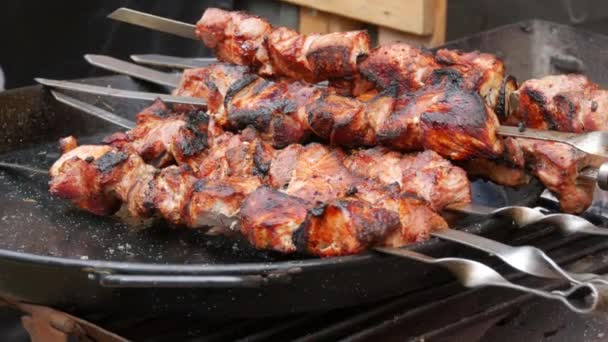 Huge Pieces Skewers Fried Shish Kebab Grilled Meat Fatty Unhealthy — Vídeo de Stock