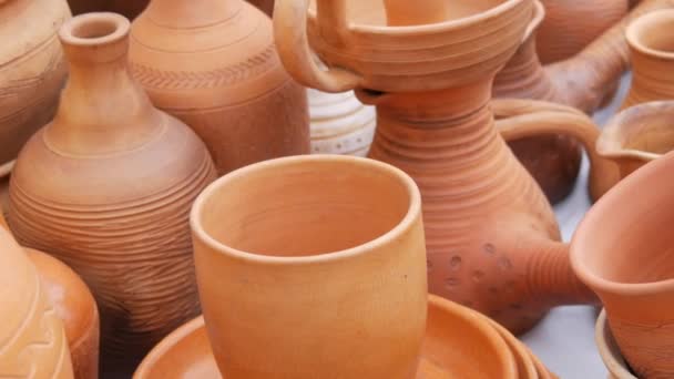 Variety Red Clay Utensils Ceramic Pottery Art Outdoor Counter Street — 图库视频影像