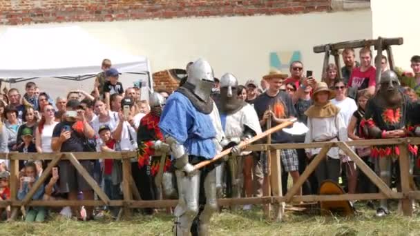 Trostyanets Україна Серпня 2021 Історична Реконструкція Середньовічної Битви Лицарів Залізній — стокове відео