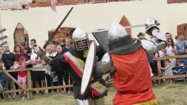 Trostyanets Ukraine August 2021 Historical Reconstruction Medieval Battle Knights Iron — Stockvideo