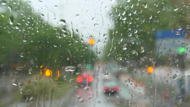 Rain Glass Bus Car Raindrops Run Window Background City Street — Video