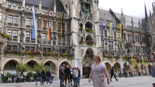 Мюнхен Німеччина Вересня 2022 Року Вигляд Гарного Ратуші Маріенплац — стокове відео