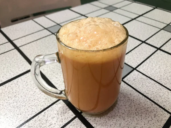 Herbata Mlekiem Lub Popularnie Znany Jako Teh Tarik Kubku Stole — Zdjęcie stockowe