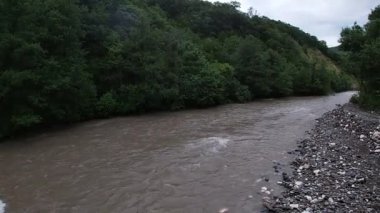 Temmuz ayında Abhazya Cumhuriyeti 'nde güzel yerler