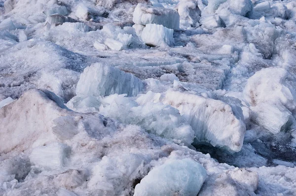 Schmelzendes Flusseis Säulenförmige Und Nadelartige Struktur Von Kristallen Eisscholle Frühling — Stockfoto