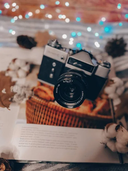 Lensli eski kamera zirvesi