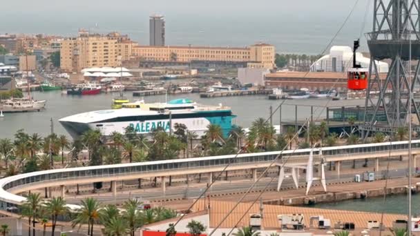 Barcelona Spanje Juni 2021 Verplaatsbare Kabelbaan Veerboot Zeehaven Uitzicht Het — Stockvideo