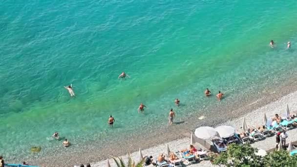 Nice Francja Sierpnia 2021 Widok Cote Azur Wielokrotny Odpoczynek Plaży — Wideo stockowe