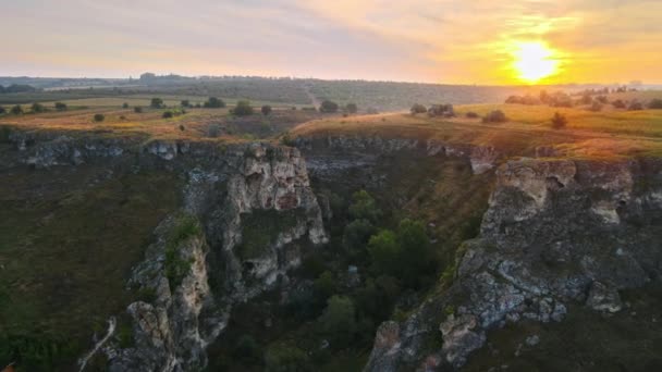 Letecký Pohled Přírodní Rezervaci Duruitoarea Při Západu Slunce Moldavsku Gorge — Stock video