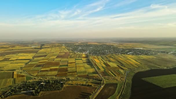 Повітряний Безпілотний Вид Природу Молдові Заході Сонця Широкі Поля Село — стокове відео