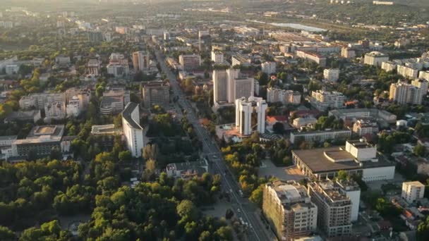 Letecký Výhled Kišiněv Při Západu Slunce Pohled Panoramatu Několik Budov — Stock video