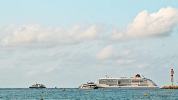 Middellandse Zeekust Met Drijvende Schepen Cannes Frankrijk — Stockvideo