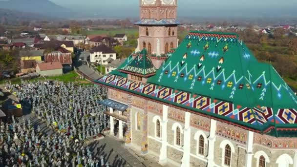 Sapanta Rumania Octubre 2021 Vista Aérea Del Cementerio Del Feliz — Vídeos de Stock