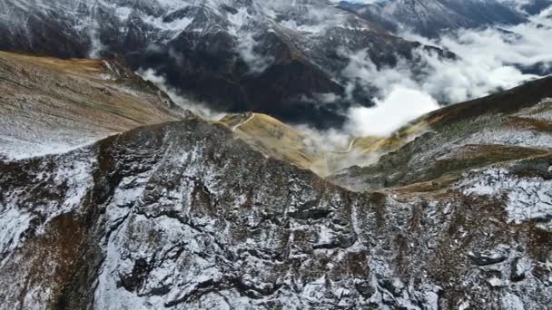 Romanya Doğanın Insansız Hava Aracı Görüntüsü Karpat Dağlarındaki Transfagarasan Rotası — Stok video