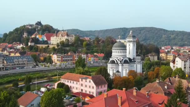 Vista Aérea Del Centro Histórico Sighisoara Rumania Edificios Antiguos Iglesia — Vídeos de Stock