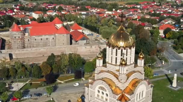 Vista Aérea Los Fagaras Rumania Iglesia San Juan Bautista Ciudadela — Vídeos de Stock