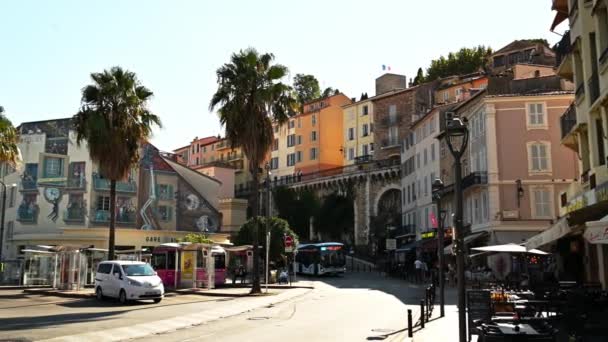 Cannes Franciaország August 2021 Street Scape Town Hagyományos Épületek Emberek — Stock videók