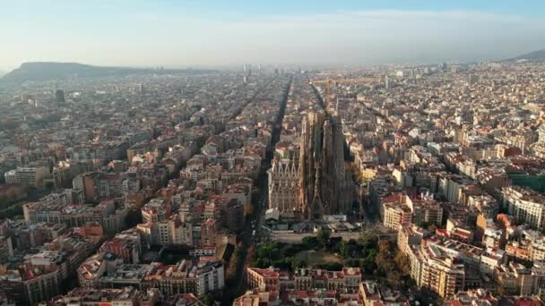 Barcelona Spanya Nın Hava Aracı Görüntüsü Birden Fazla Apartmanı Sagrada — Stok video