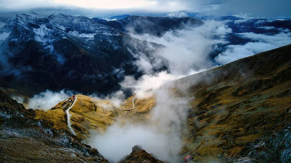 Romanya Doğanın Insansız Hava Aracı Görüntüsü Karpat Dağlarındaki Transfagarasan Rotası — Stok fotoğraf