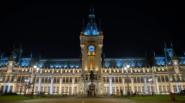 Panoramisch Uitzicht Het Paleis Van Cultuur Iasi Centrum Nachts Roemenië — Stockfoto