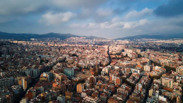 Flygdrönare Utsikt Över Barcelona Spanien Block Med Flera Bostadshus Gator — Stockfoto