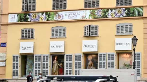 Grasse France Septembre 2021 Parfumerie Fragonard Extérieur Personnes Voitures — Video