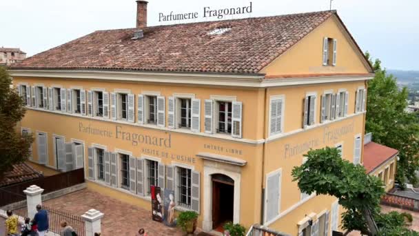 Grasse Francja Wrzesień 2021 Parfumerie Fragonard Zewnątrz Ulica Chodzącymi Ludźmi — Wideo stockowe