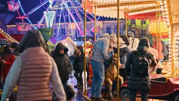 Sibiu Rumänien December 2021 Utsikt Över Stora Torget Centrum Natten — Stockvideo