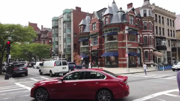 Boston Usa September 2019 Streetscape Downtown Street Buildings Made Traditional — Stock Video
