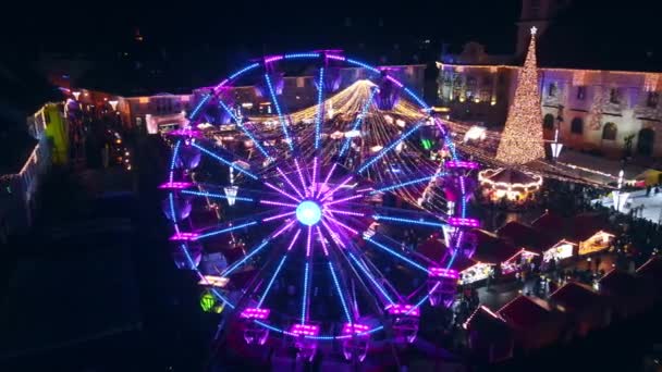 Vista Aérea Del Dron Plaza Grande Sibiu Por Noche Rumania — Vídeos de Stock