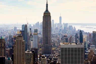 New York şehir merkezine ABD 'nin bakış açısından bak. Çoklu gökdelenler, Empire State Binası