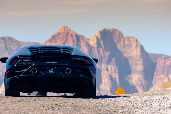 Nevada Usa September 2019 Lamborghini Weg Red Rock Canyon Kliffen — Stockfoto