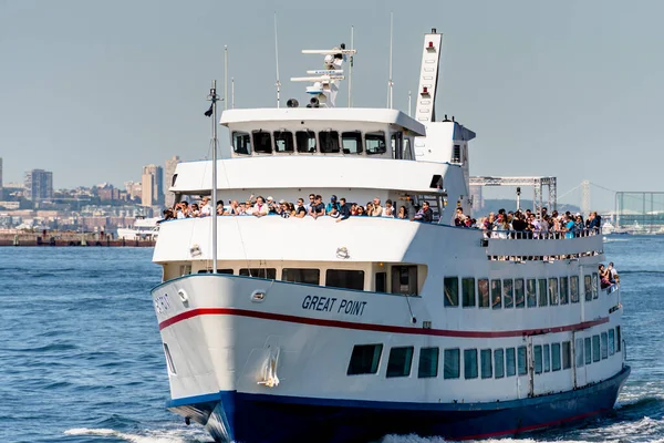 New York Usa September 2019 Close View Floating Ferry Boat — Stock Photo, Image