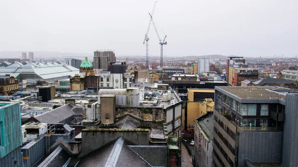 Glasgow Cityscape Wielka Brytania Dachy Wielu Starych Budynków Mieszkalnych Nowoczesnych — Zdjęcie stockowe