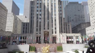 NEW YORK ŞEHRİ, ABD - Eylül 2019: Altın Heykel Anıtı