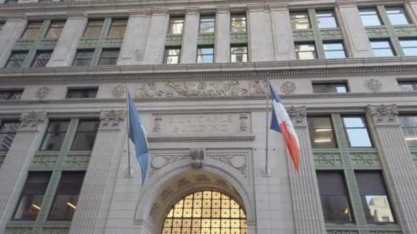 Nova Iorque Cidade Eua Setembro 2019 Arquitetura Midtown Landmark Bandeiras — Vídeo de Stock